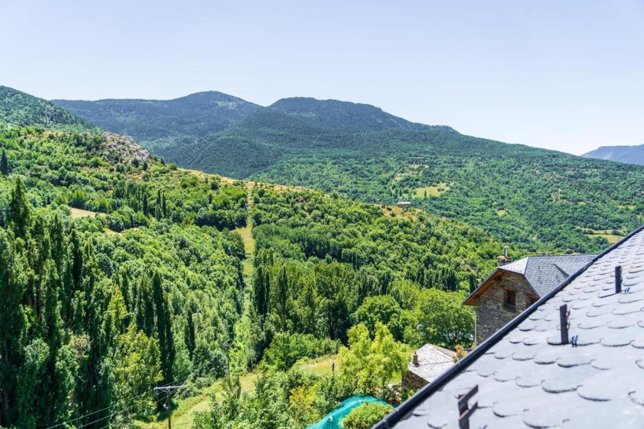Apartamentsaloriaburg Farrera Εξωτερικό φωτογραφία
